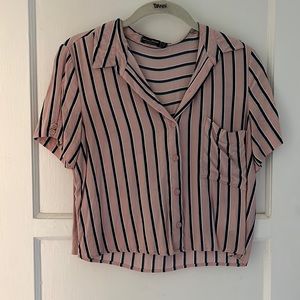 Cropped shirt in pink stripe